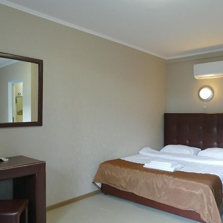 Astoria Comfort Hotel New Athos Ngoại thất bức ảnh