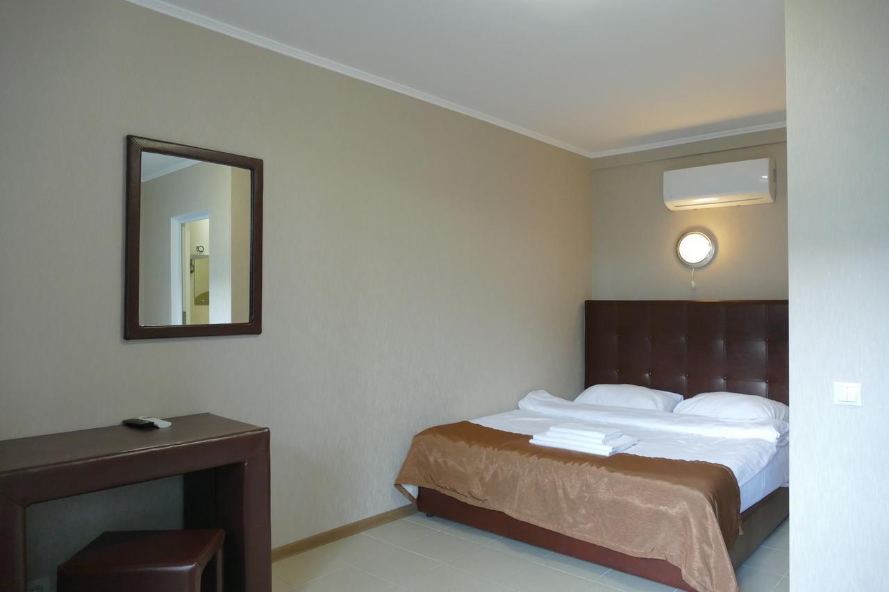 Astoria Comfort Hotel New Athos Ngoại thất bức ảnh